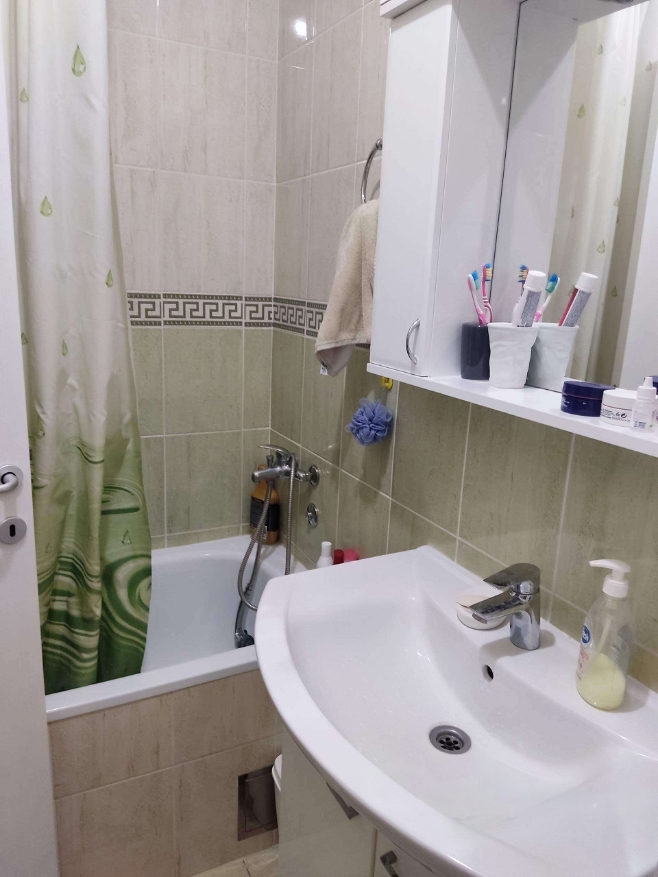 Prodaje se namesten stan od 45m2