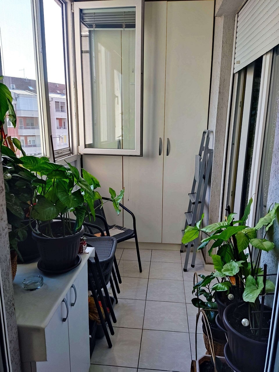 Prodaje se namesten stan od 45m2