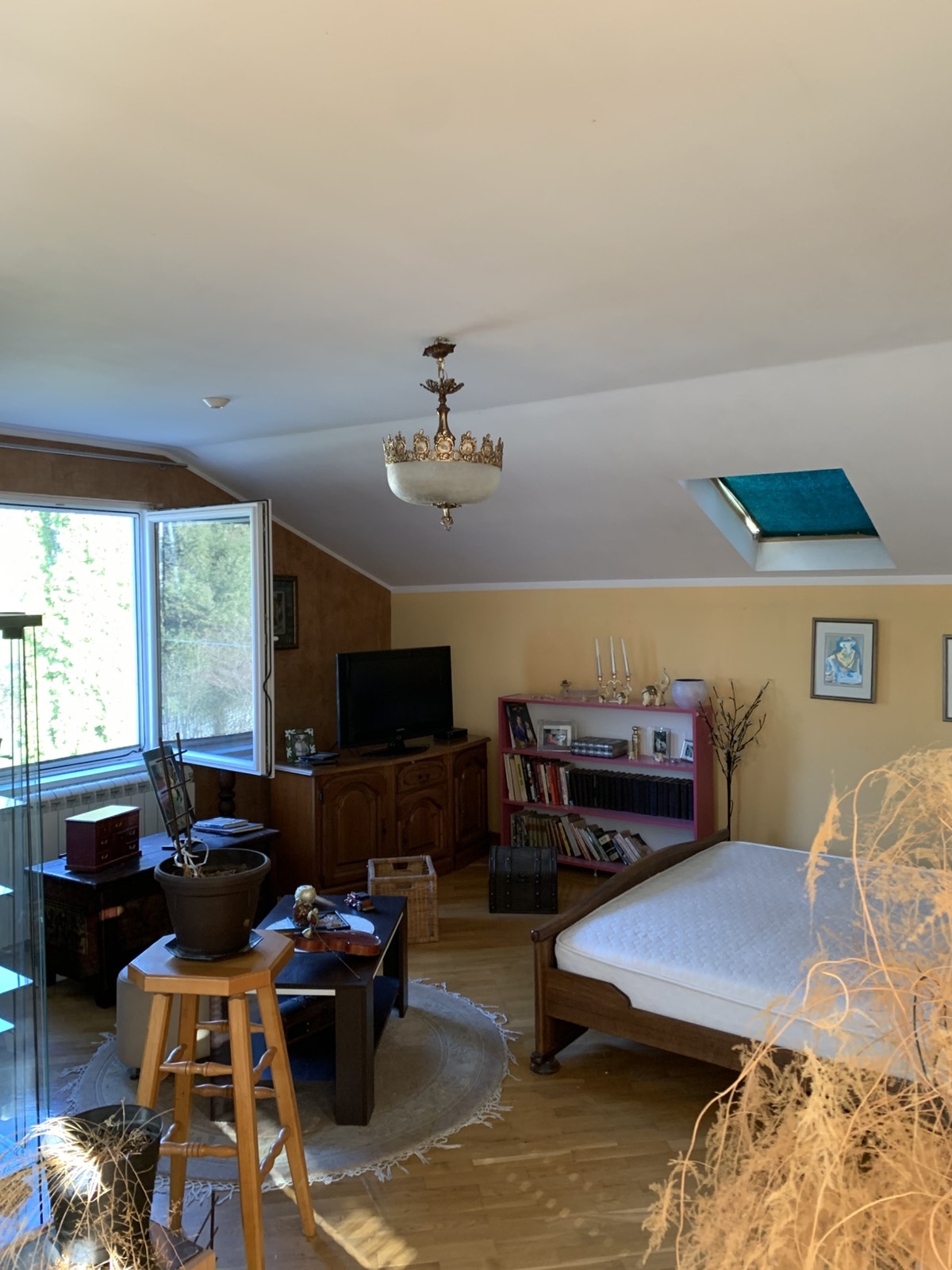 Na prodaju dve kuce u Slatini-Sopot