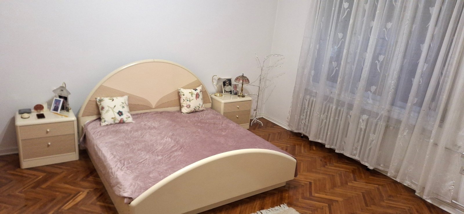 Ekskluzivno-salonski stan u Futoskoj