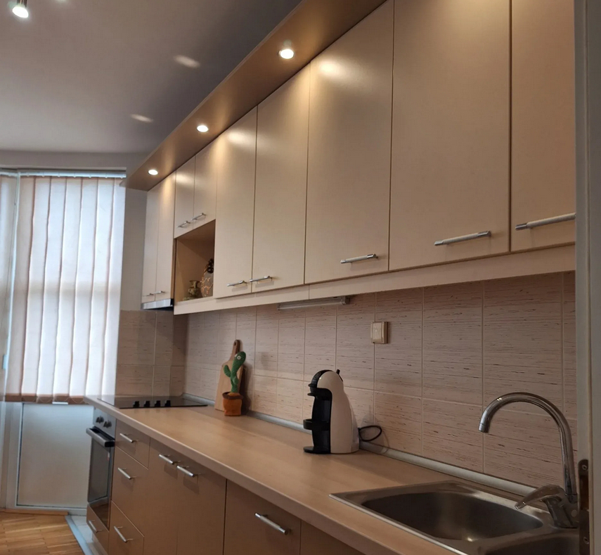 Stan Požarevac, širi centar, 74m2
