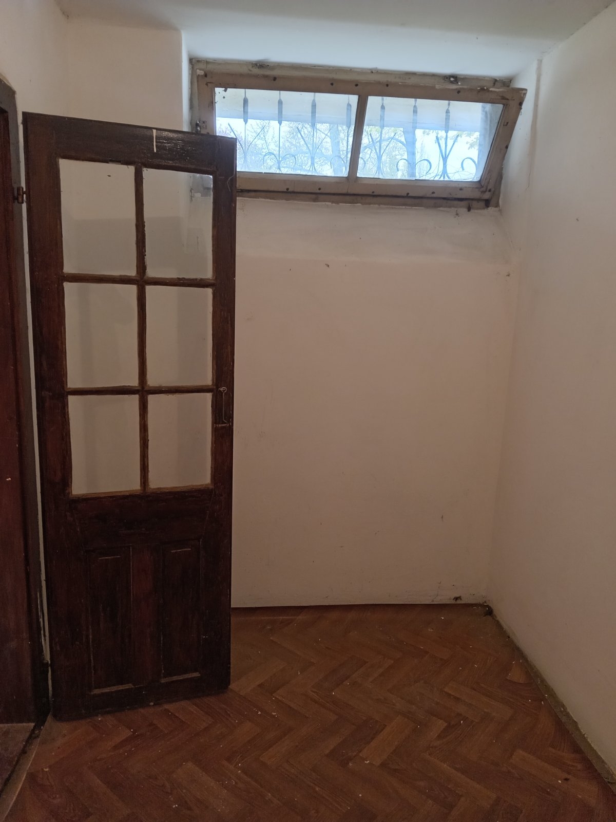 Prodajem stan u Vršcu idealan kao poslovni prostor