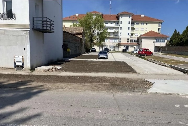 Prodajem trosoban stan u Kikindi