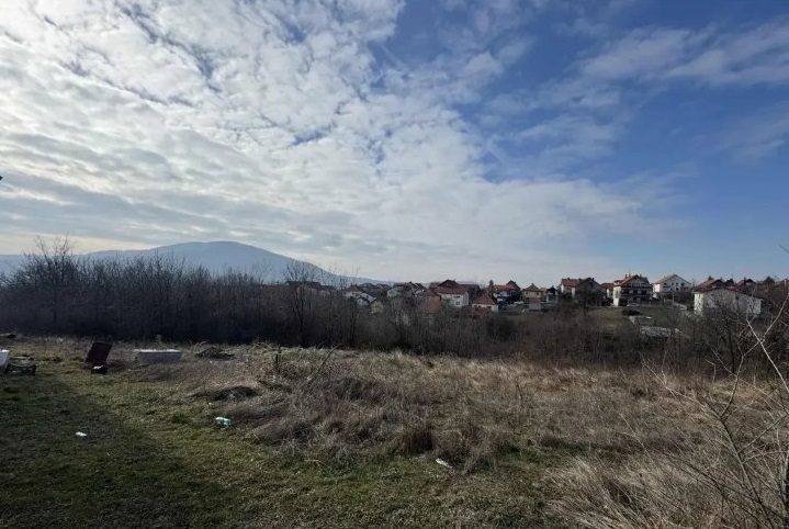Prodajem plac 8.13ari