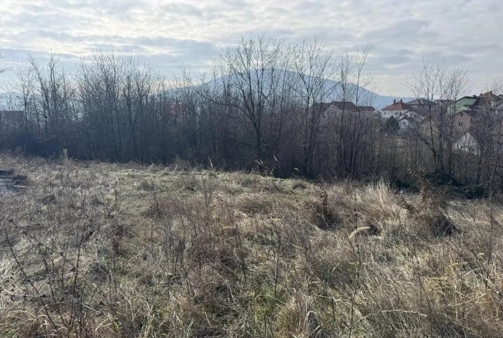 Prodajem plac 8.13ari
