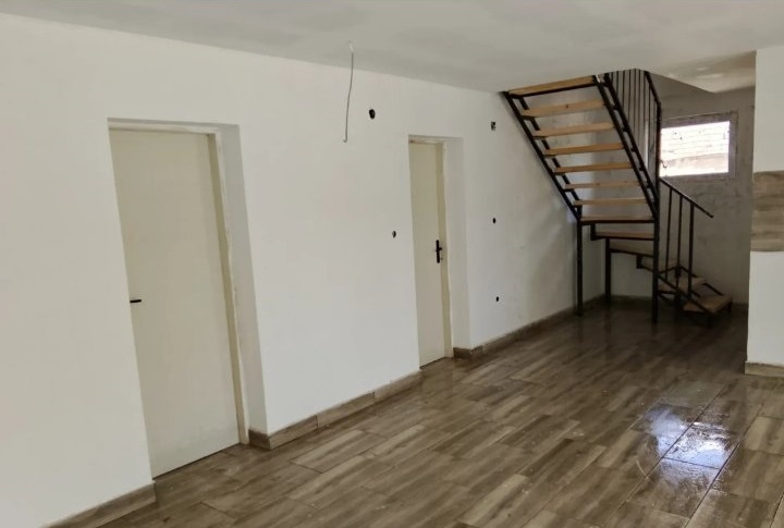 Prodajem kuću u Bačkom Petrovom Selu