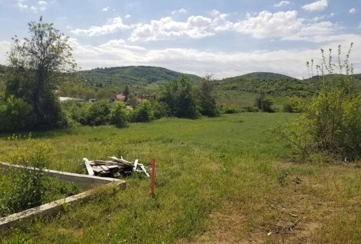 Placevi na prodaju Beočin-Šakotinac
