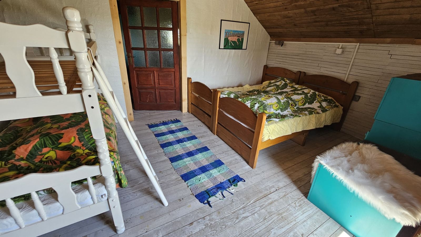 Vikendica na prodaju-Devojački Bunar