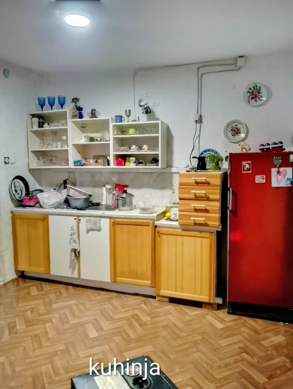 Prodajem kucu u Banatskoj Dubici
