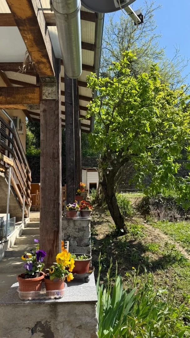 Prodaja kuce u Artiljevu,Sremska Kamenica,Novi Sas