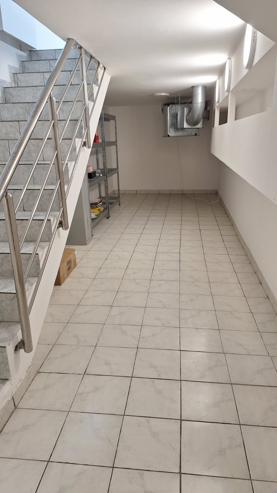 Prodaja lokala 42m2 u dva nivoa-Novo Naselje