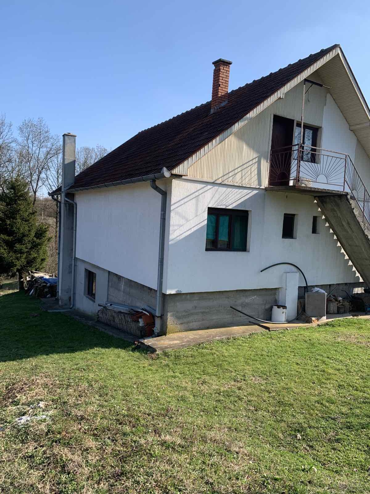 Prodajem kucu u Stepojevcu