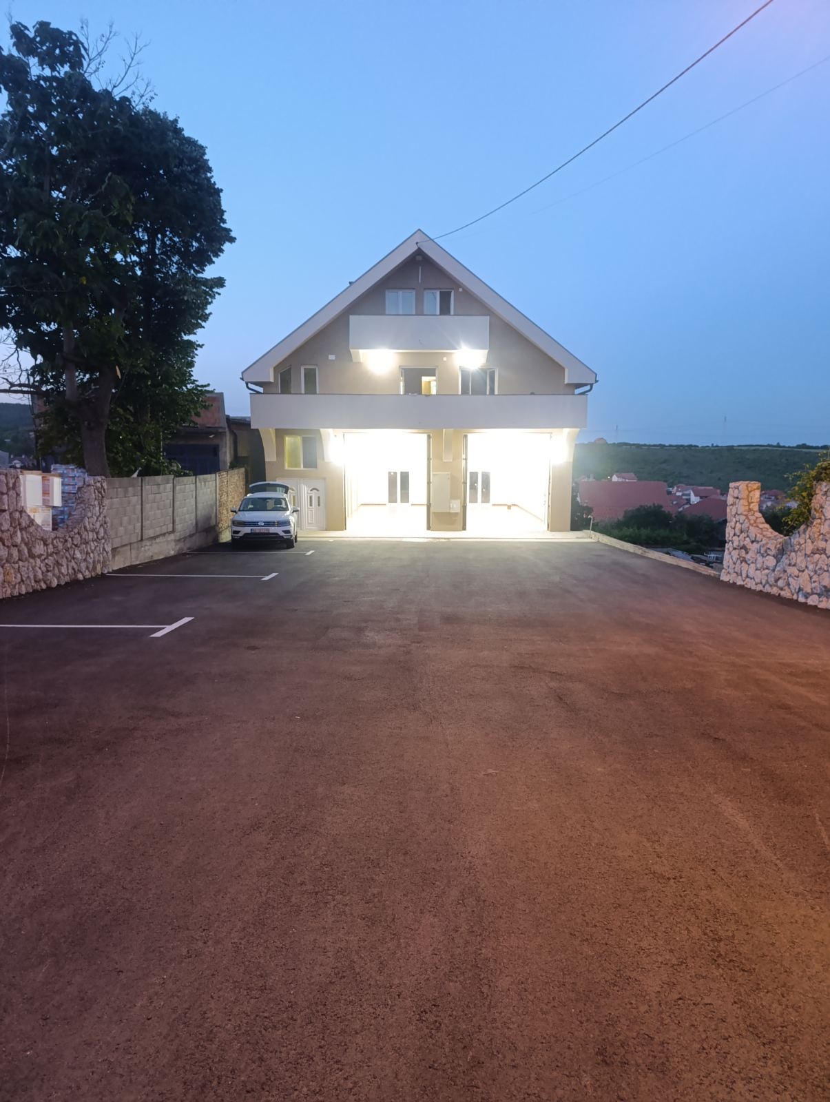 Izdaje se lokal u Kaludjerici