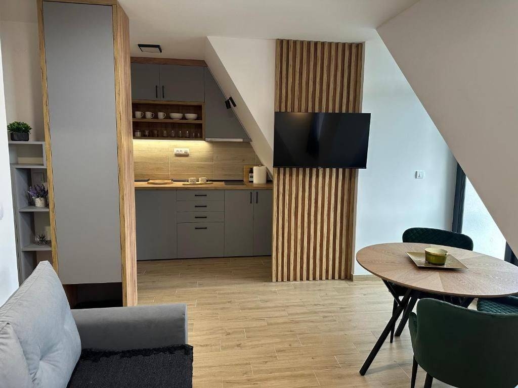 Prodaje se duplex apartman na Divcibarama