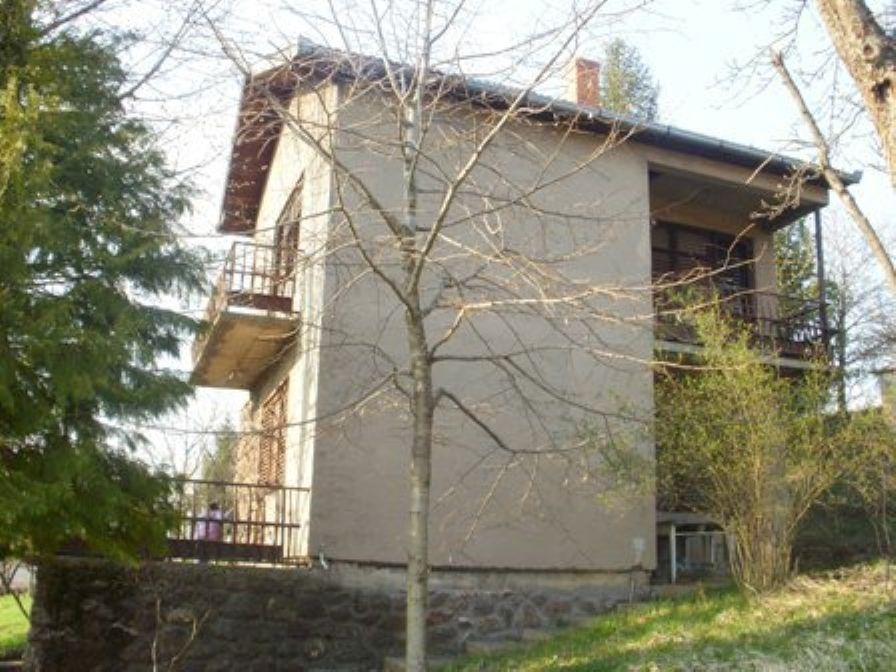 Prodajem dva plac u Svilošu-K.O Beočin