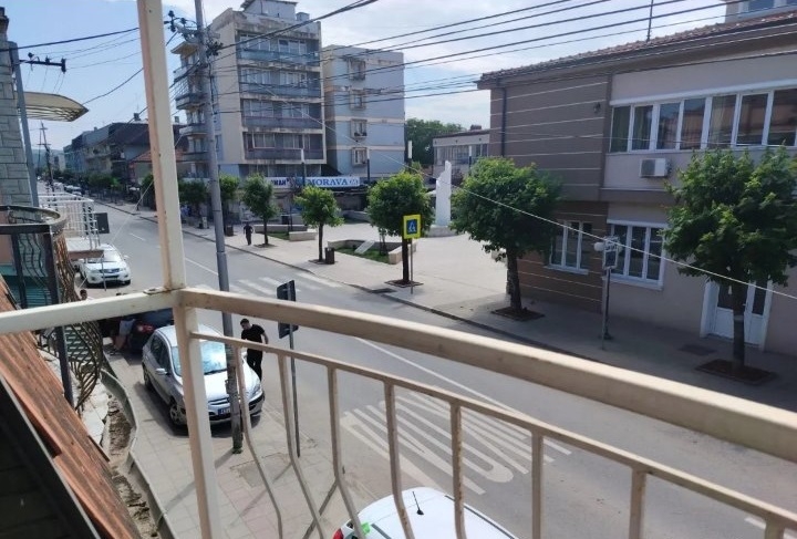Prodajem lokal u centru Cicevca