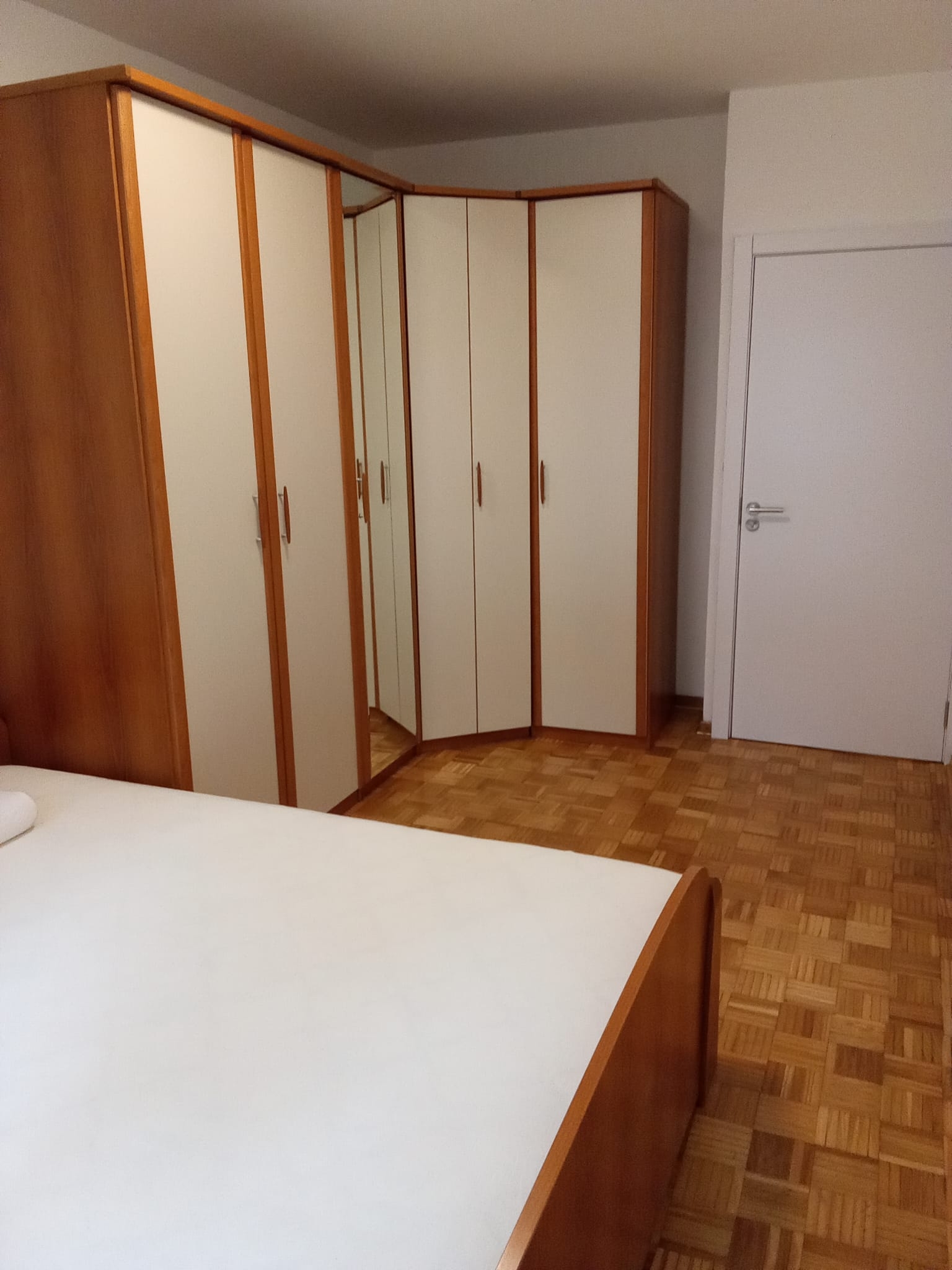 Prodaja stana sa terasom baštom Beograd Vracar NOV