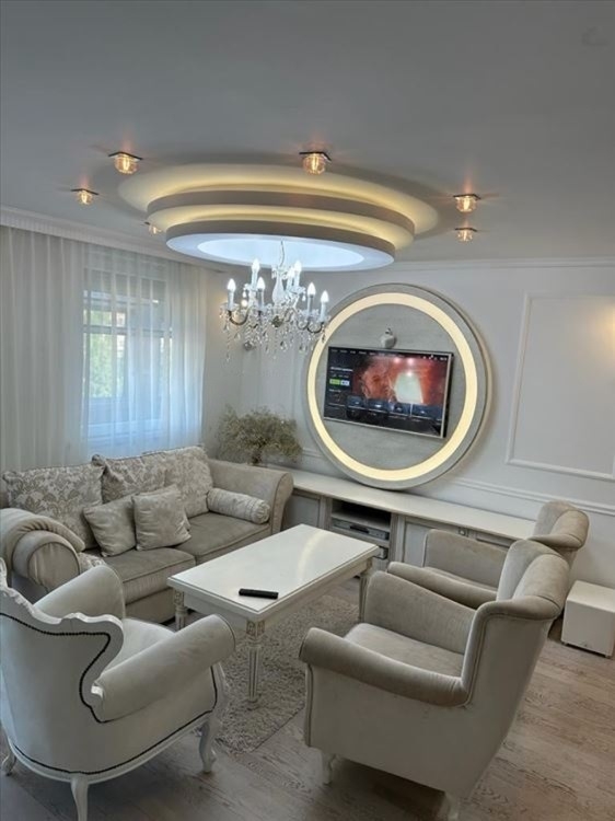 LUX opremljen stan u naselju Stepa Stepanovic 395.000 €
