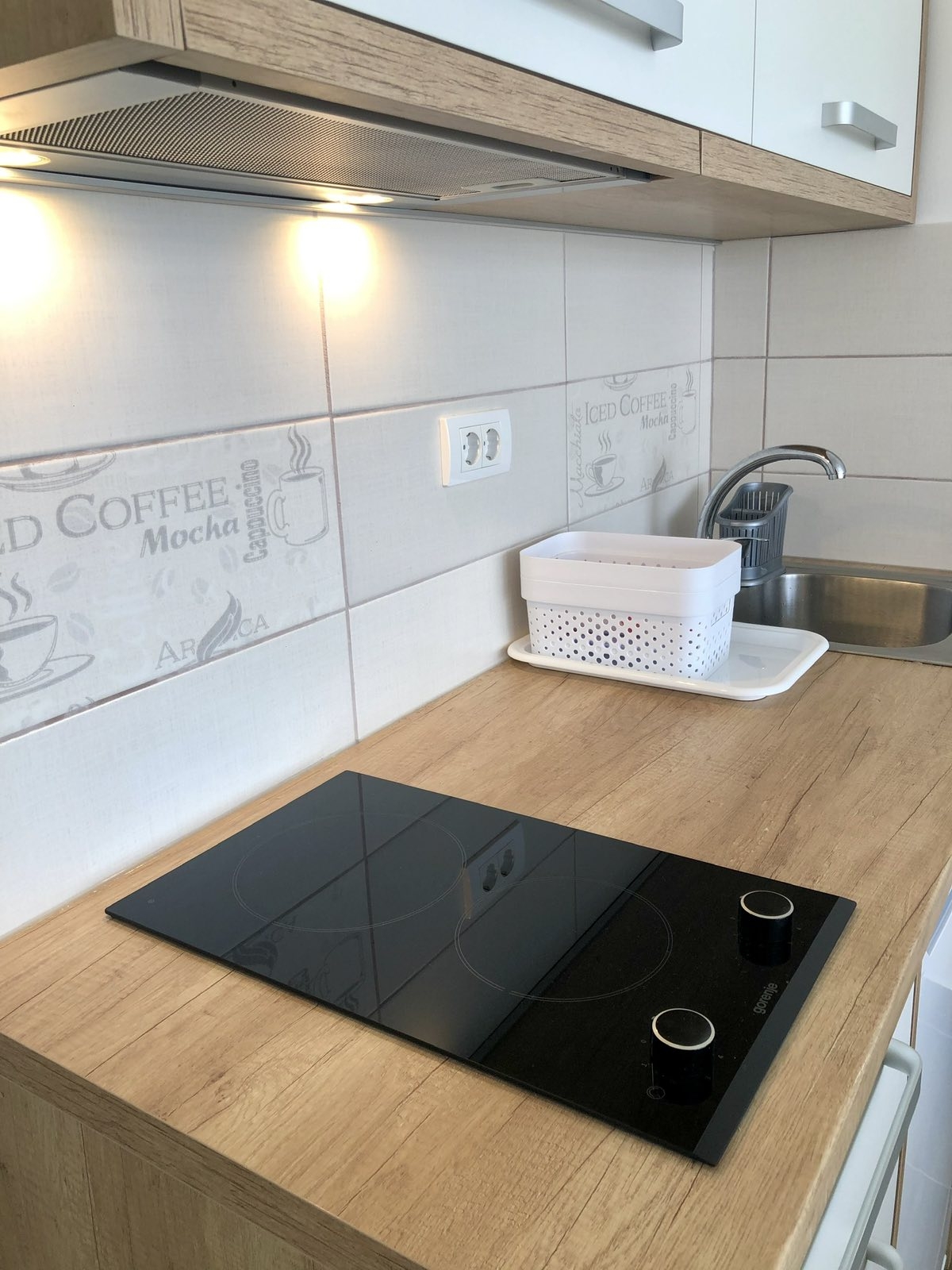 LUX apartman sa dvoristem i panoramskim pogledom