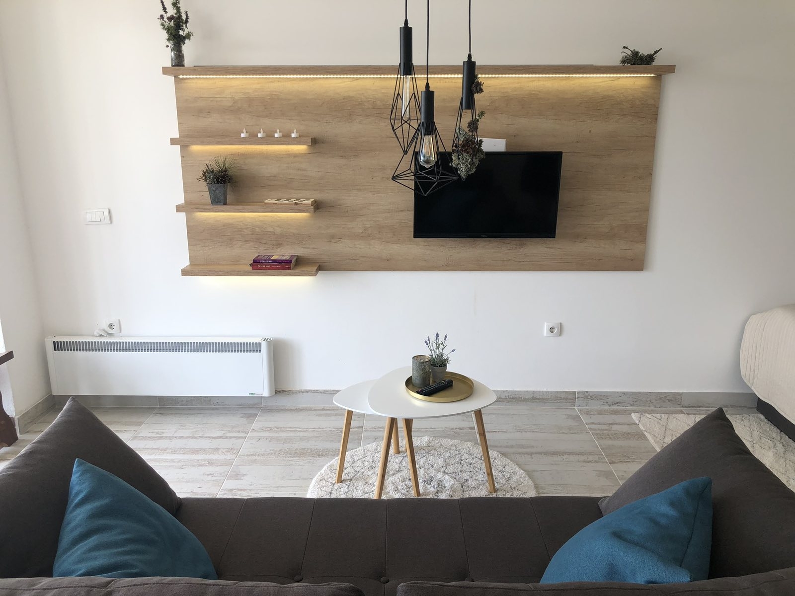 LUX apartman sa dvoristem i panoramskim pogledom