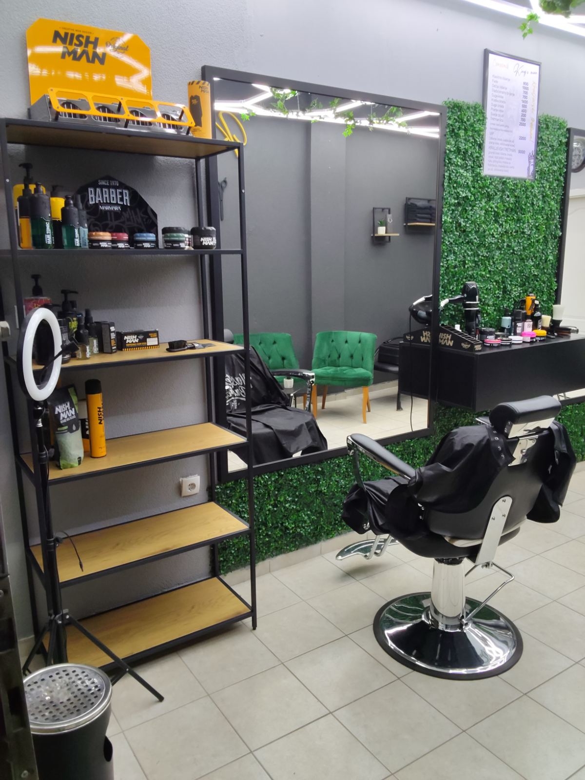 Izdajem frizerski salon u Novom Sadu