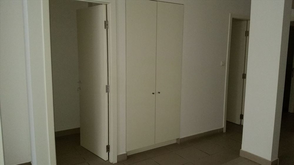 Lokal 81m2 u centru Grocke-pesacka zona