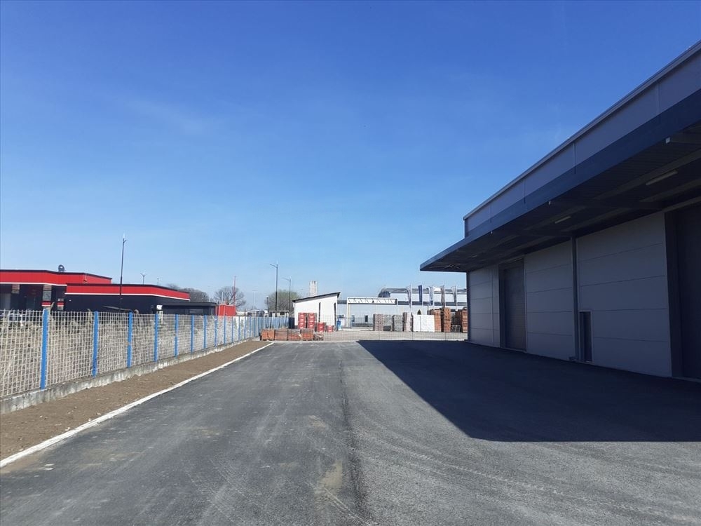 Izdajem halu u Simanovcima blizu Knez Petrol pumpe