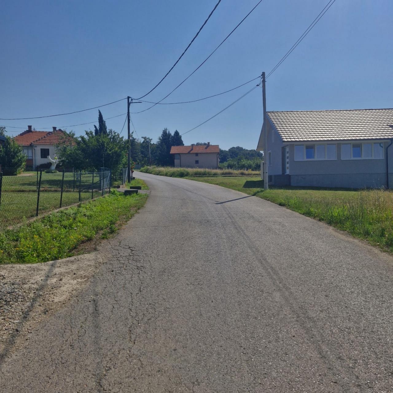 Barajevo-gradjevinski plac 5 ari