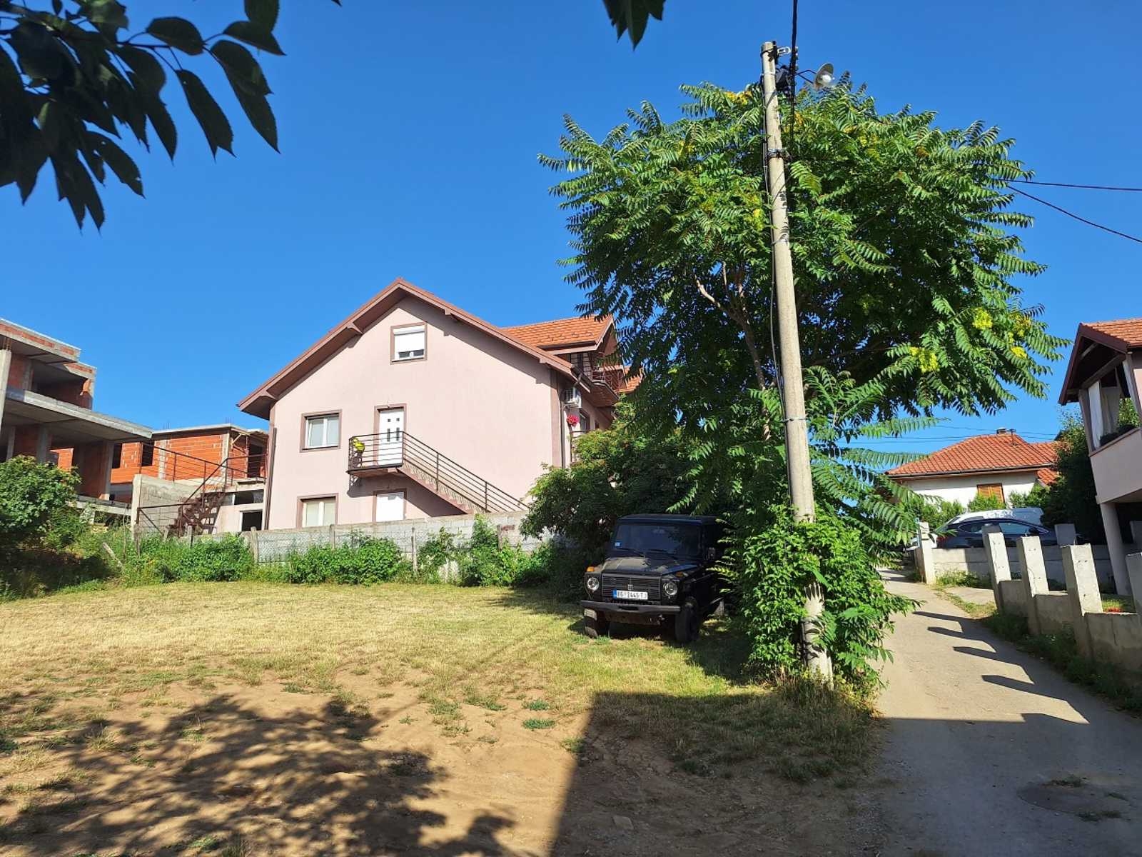 Plac Visnjicka Banja ul.Milana Karamate