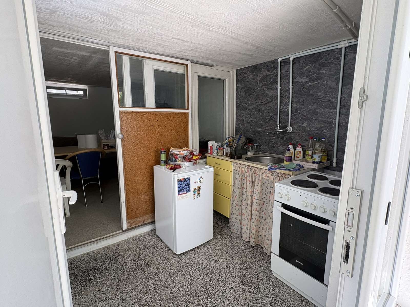 Vikend kuća 55m2,uknjižena,na 10ari placa