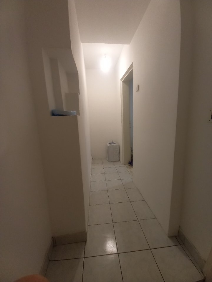 Izdajem jednosobnu kucu u Zemunu