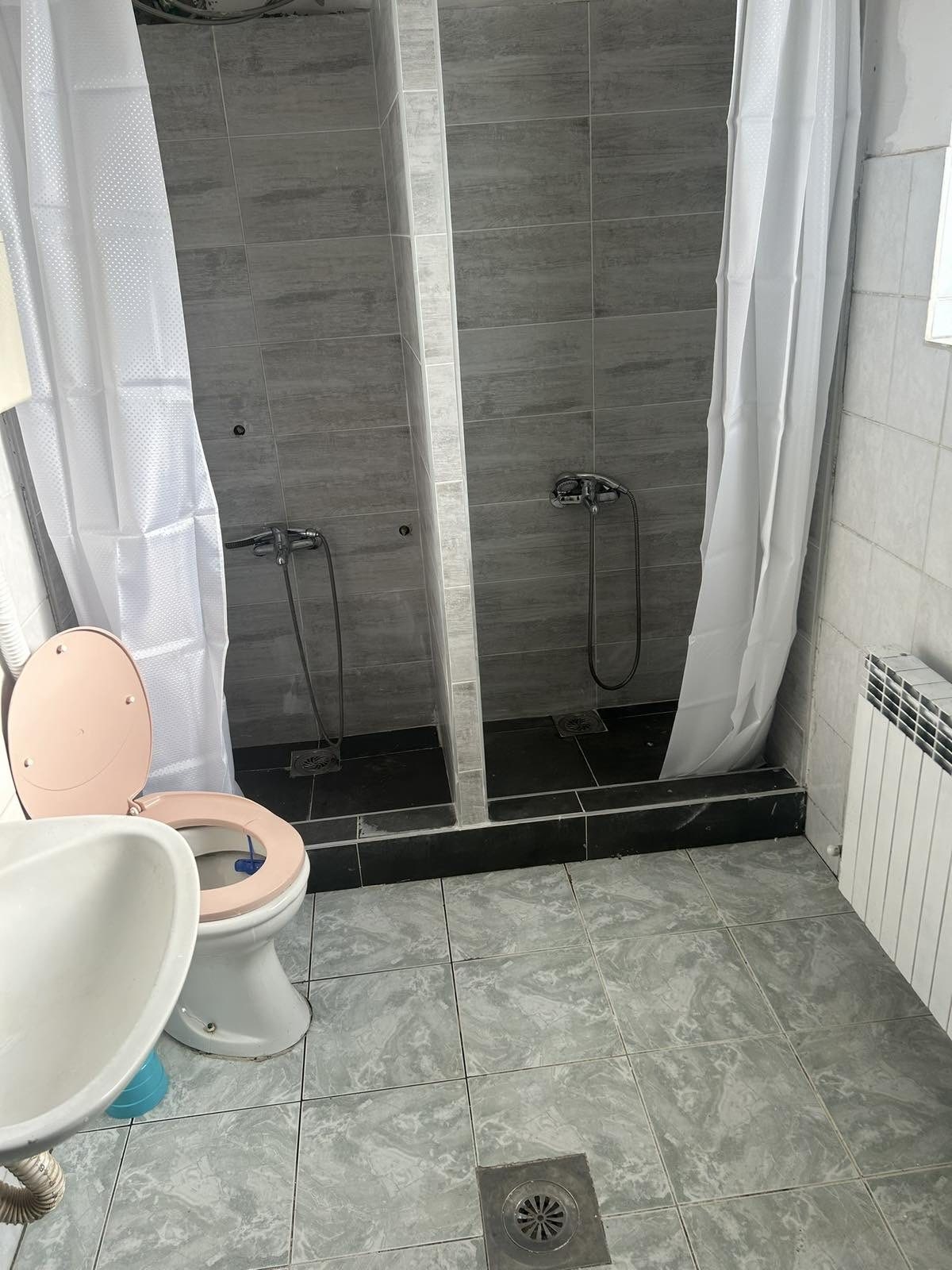 Smestaj za radnike-Dobanovci (4km od Surcina EXPO)