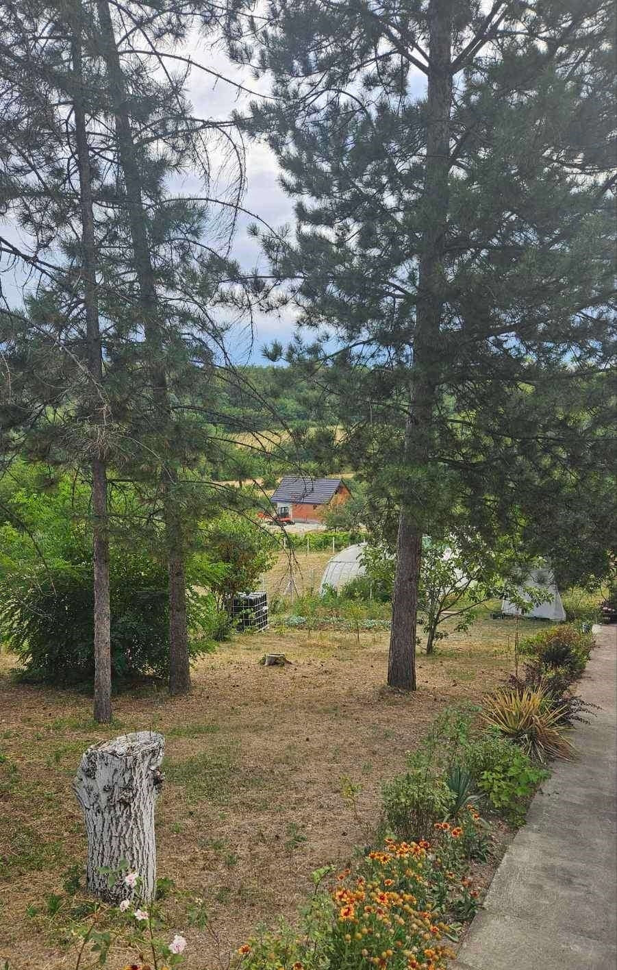 Na prodaju vikend kuca na Banstolu